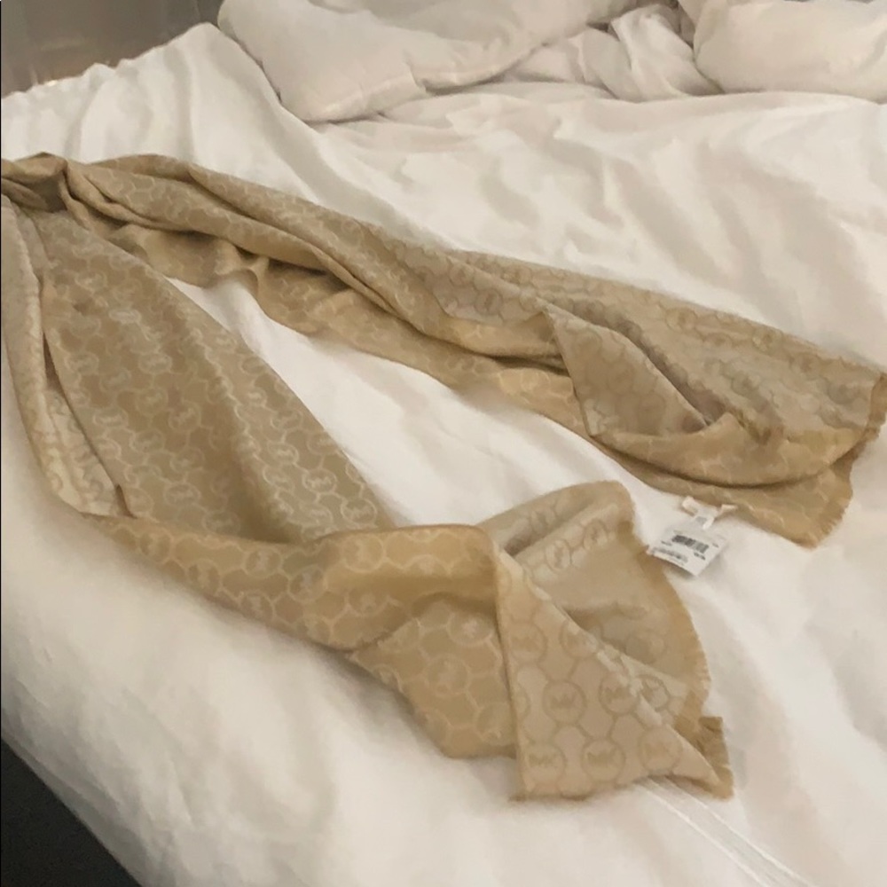 Michael Kors Scarf